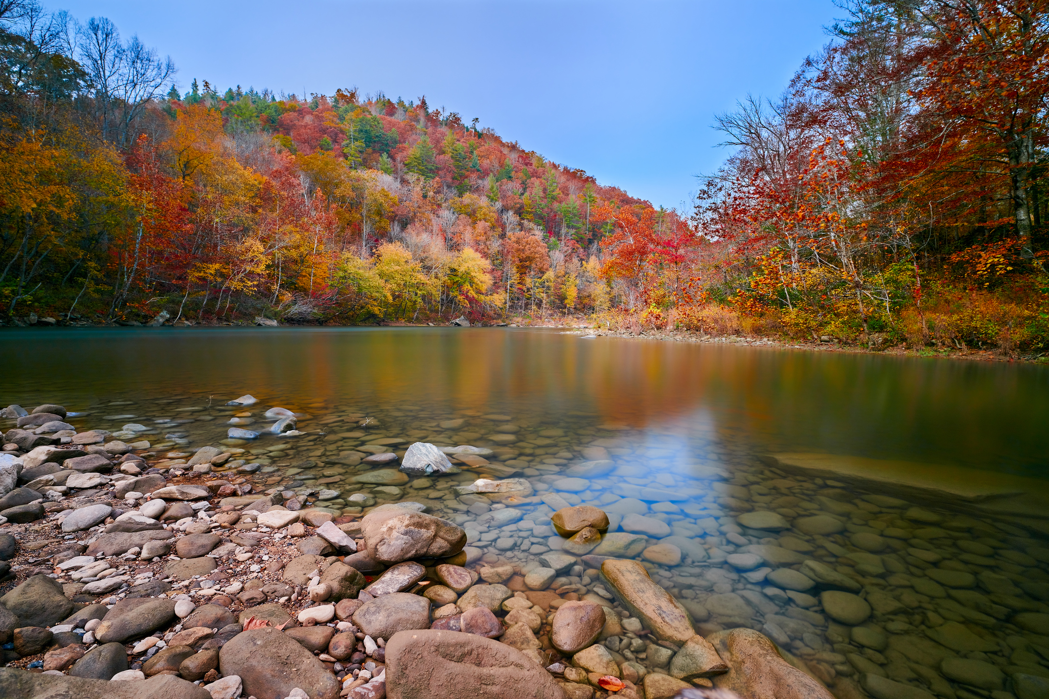 La rivière Cumberland à Big South Fork National River and Recreation Area à l'automne