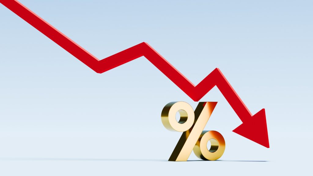 A red arrow trending down above a percentage sign.