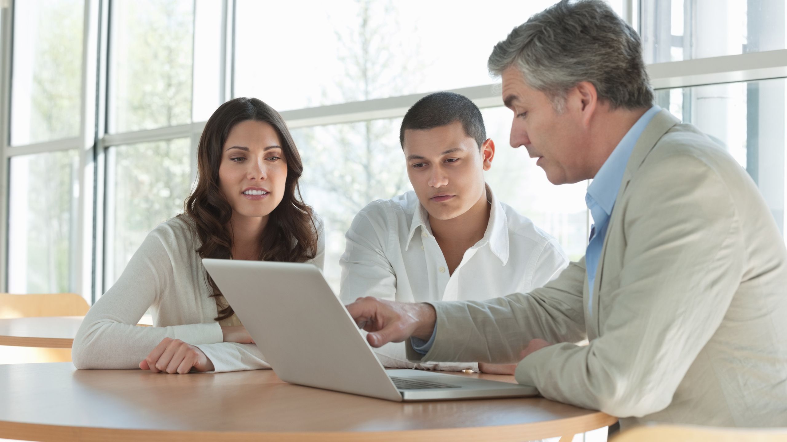 Les conseillers sont confrontés à un défi fiduciaire lorsqu'ils discutent des alternatives aux comptes Trump