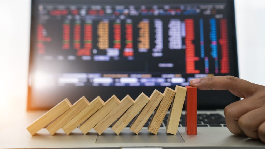 Comment les investissements pétroliers et gaziers peuvent-ils protéger contre la volatilité des marchés ?