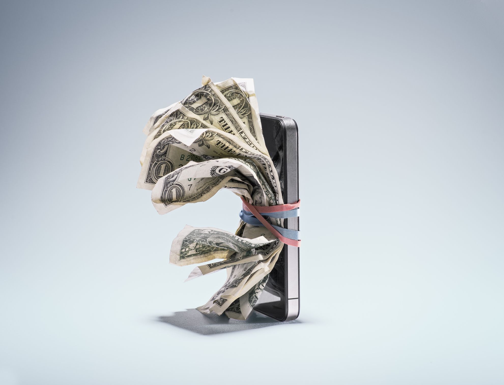 Avez-vous vraiment besoin de tous ces avantages liés au forfait téléphonique ? Comment trouver une option plus simple et moins chère