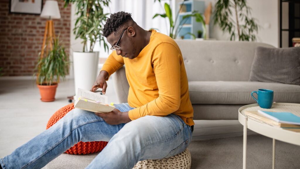 Un livre financier qui n’endormira pas votre jeune adulte