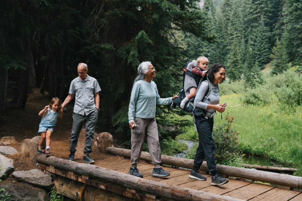 Pourquoi les retraités dépensent plus en voyages maintenant