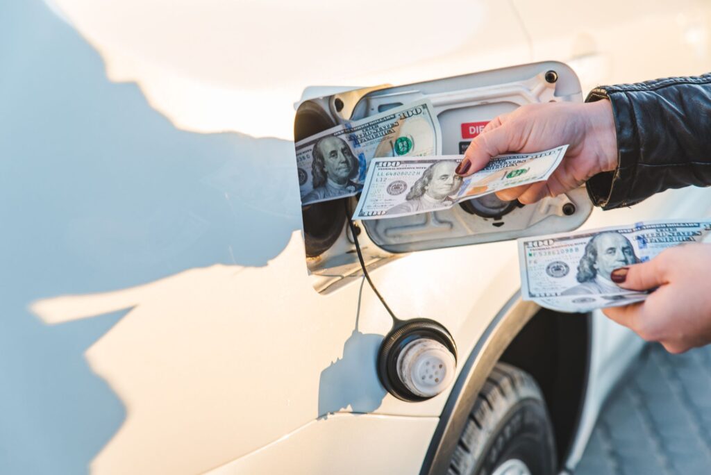 5 façons de contrer la hausse des prix du pétrole cet été