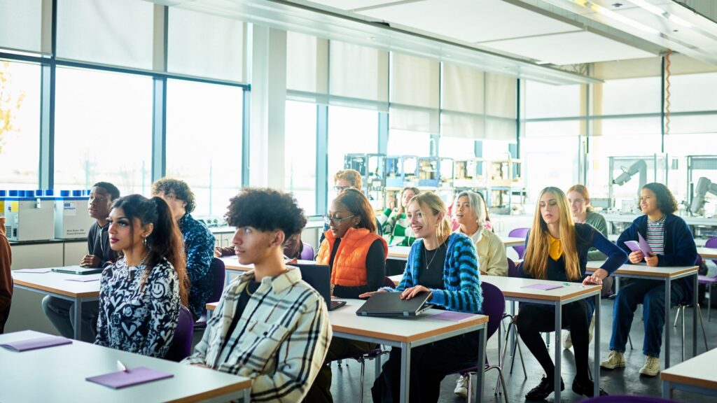 Exemples concrets d'impact sociétal qui peuvent être inspirants