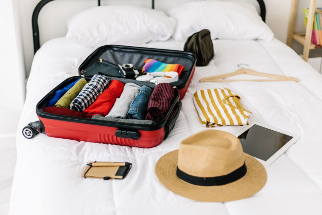 11 éléments essentiels de voyage que les gens oublient souvent (et que votre HSA couvre en fait)