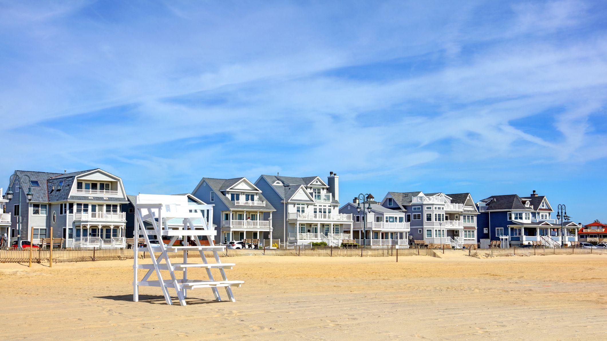 Maisons sur la plage de Belmar, New Jersey.