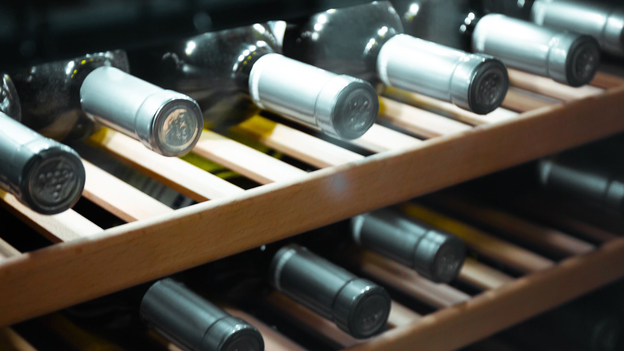 Vin conservé dans une cave à vin