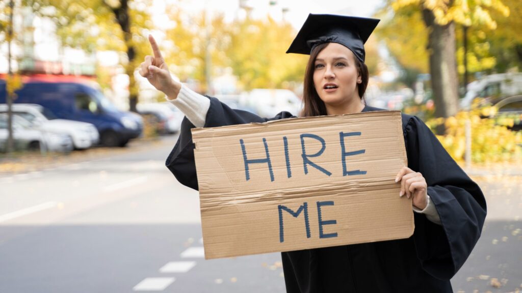 Pourquoi la mentalité axée sur l'université est dépassée et nous fait tous défaut