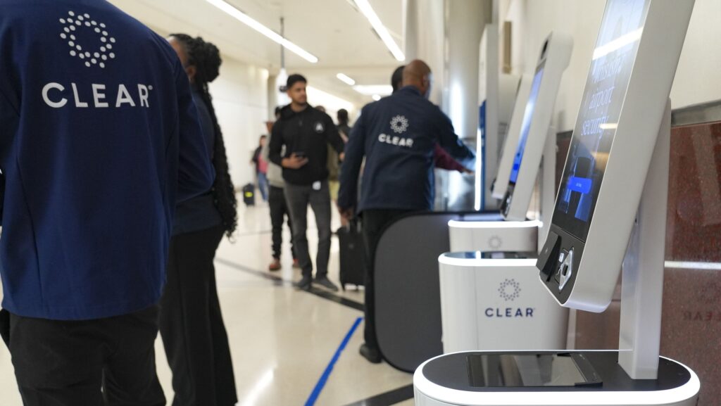 Clear+ en vaut-il la peine après la hausse des prix ?