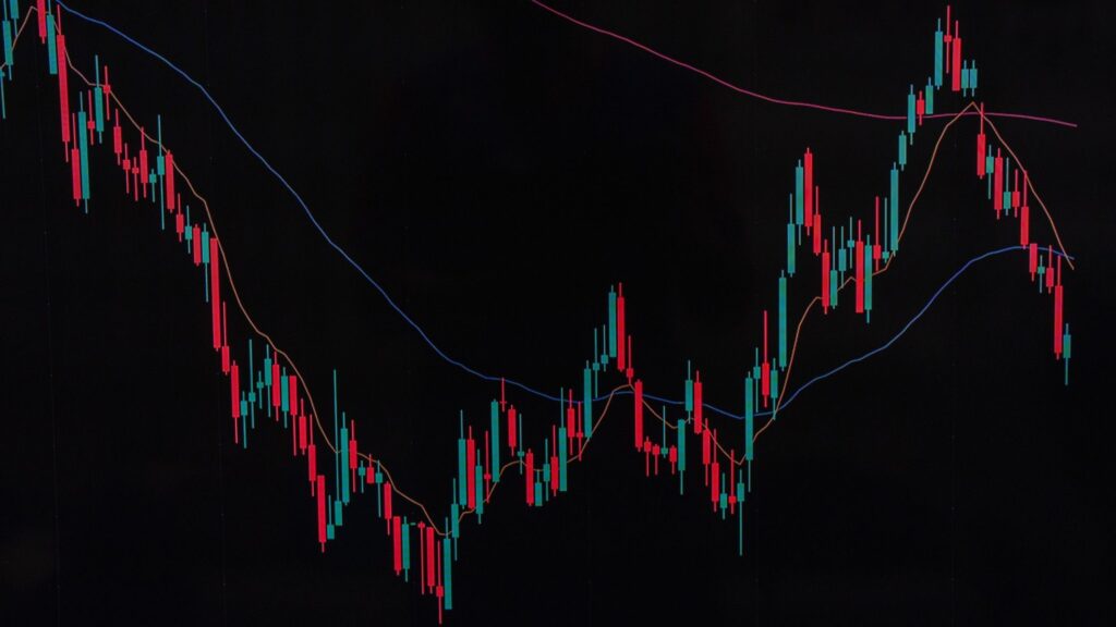 Le Nasdaq coule à mesure que les stocks de puces chutent : le marché boursier aujourd'hui