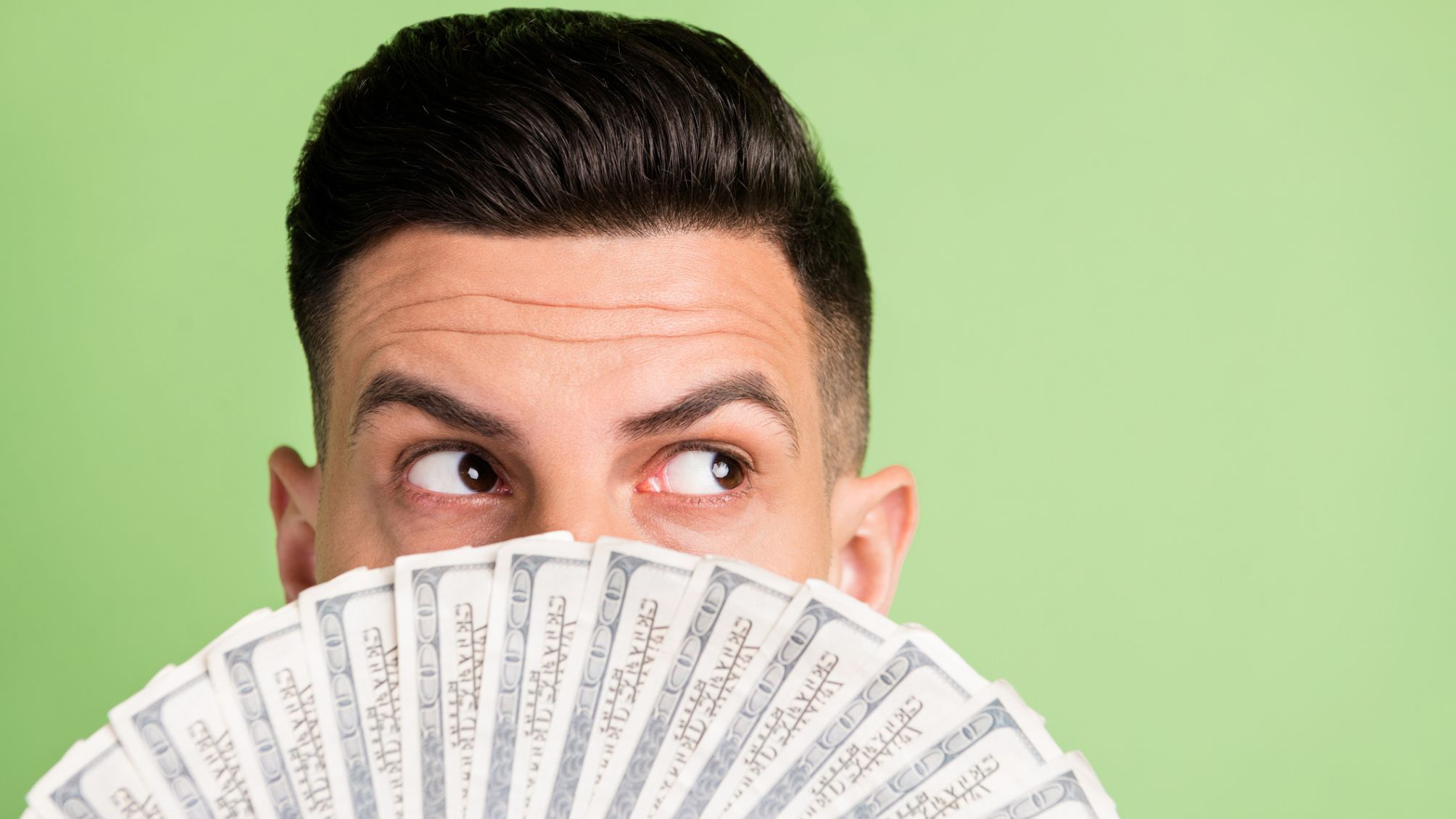 7 signes que vous pratiquez la richesse furtive sans vous en rendre compte