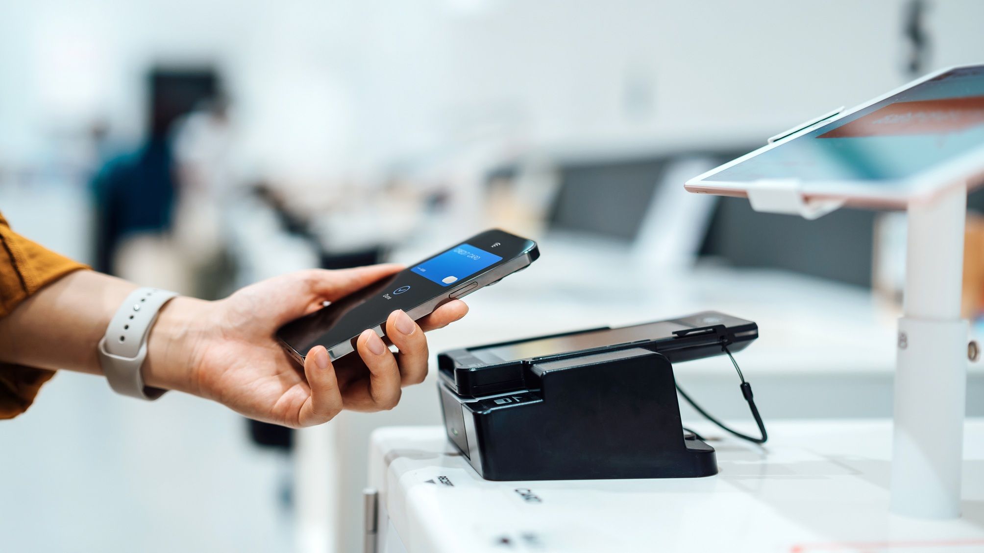 Comment arrêter les dépenses excessives via les paiements numériques
