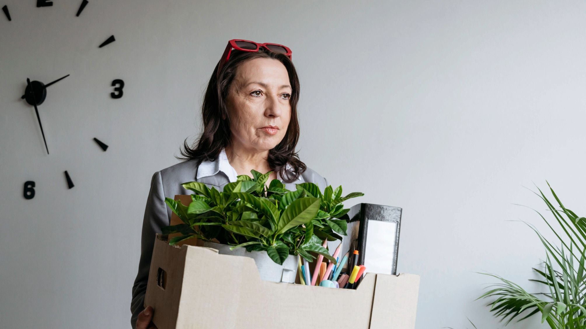 Ma femme a été licenciée à 64 ans : 5 questions que nous nous posons