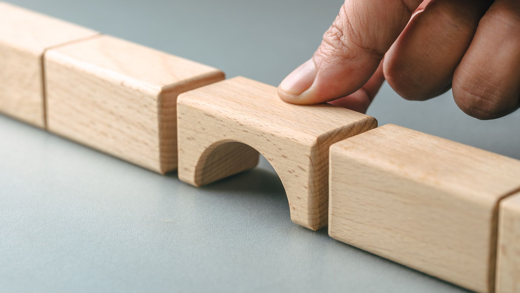 Comment les rentes peuvent combler le fossé de la sécurité sociale entre les conjoints