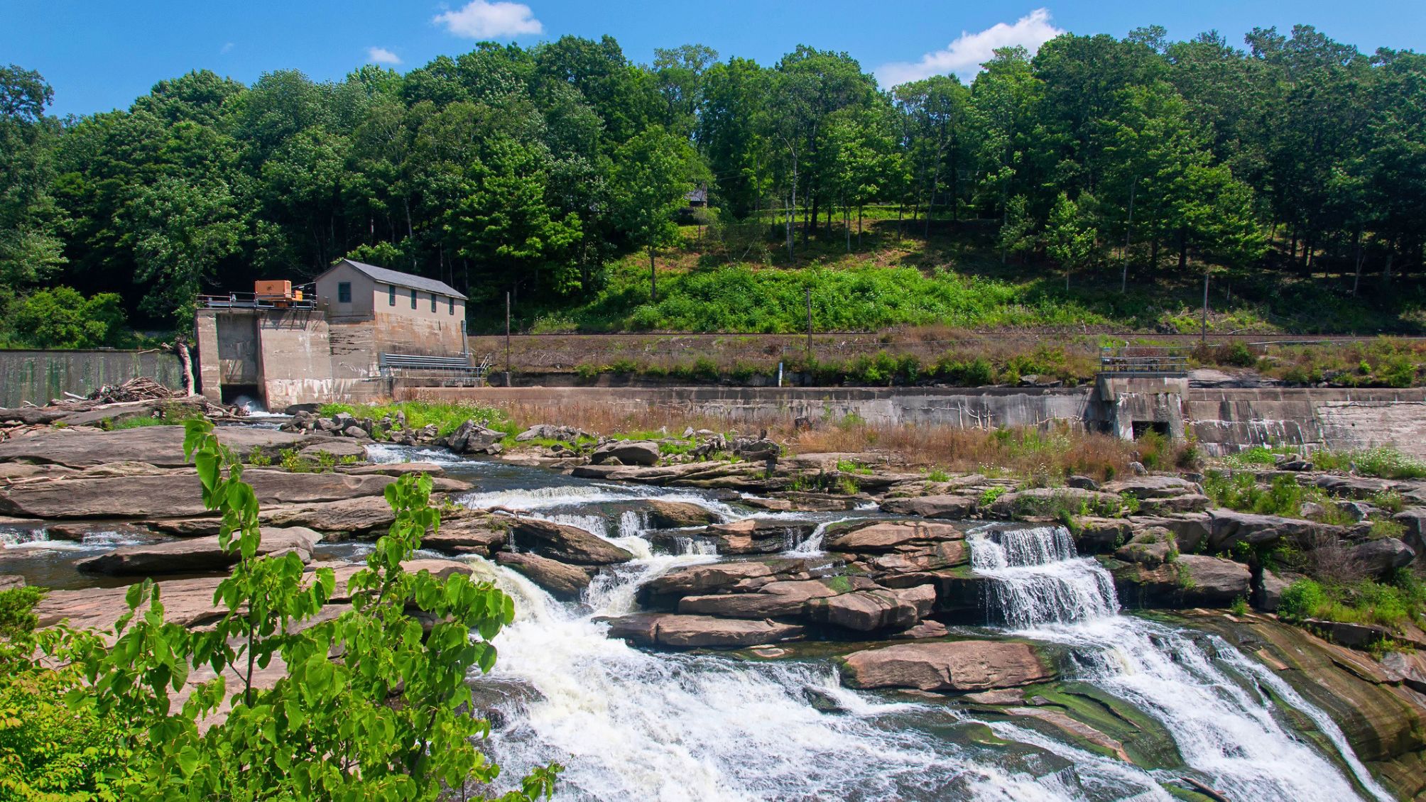 Paysage d'été de Great Falls Canaan