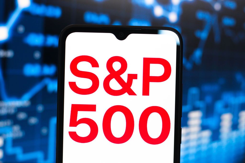 S&P 500 logo is displayed on a smartphone screen.